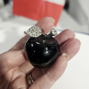 NWT Onyx Agate Gemstone & Swarovski Crystal Apple – Artinfinitum.art